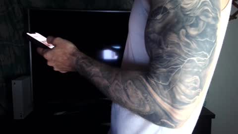 Snapshot of kennerfox77 chatting on 12/02/24, 01:14 Kennfox777 online show from 12/02/24, 01:14