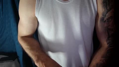 Snapshot of kennerfox77 chatting on 12/20/24, 03:14 Kennfox777 online show from 12/20/24, 03:14