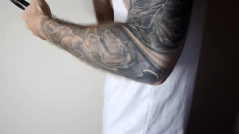 Snapshot of kennerfox77 chatting on 03/01/25, 01:32 Kennfox777 online show from 03/01/25, 01:32