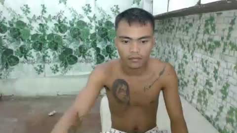 Snapshot of kenneth_jeey chatting on 04/30/26, 10:32 kenneth_jeey online show from 04/30/26, 10:32