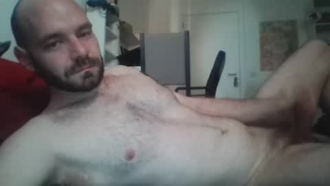 Snapshot of kenneth_wilson chatting on 05/02/26, 06:07 kenny for my friends online show from 05/02/26, 06:07