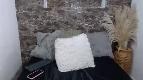 Snapshot of kennethcodyy chatting on 11/08/25, 11:21 kennethcodyy online show from 11/08/25, 11:21