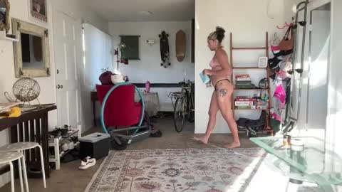 Snapshot of kennibby chatting on 03/21/26, 03:37 kennibby online show from 03/21/26, 03:37