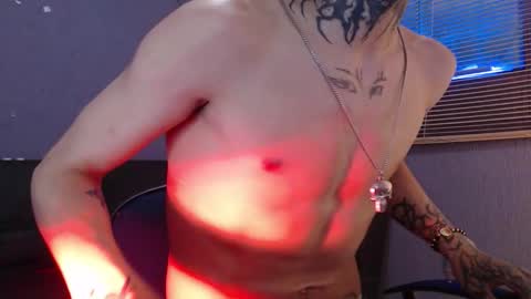 Snapshot of kenny__hot chatting on 02/12/26, 03:18 kenny online show from 02/12/26, 03:18