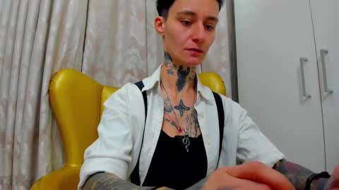 Snapshot of kennyandsellena chatting on 11/30/25, 07:40 Sellena and Kenny online show from 11/30/25, 07:40