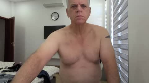 Snapshot of kent_ham chatting on 02/01/26, 01:15 kent_ham online show from 02/01/26, 01:15
