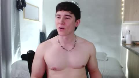 Santiago online show from 10/23/25, 05:18