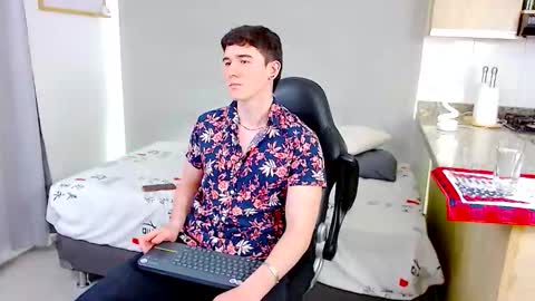 Snapshot of kent_zagann chatting on 02/14/26, 03:25 Santiago online show from 02/14/26, 03:25