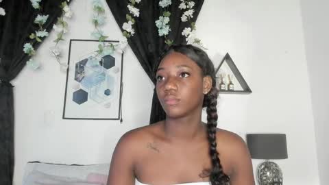 KENTHA  online show from 04/13/26, 10:32