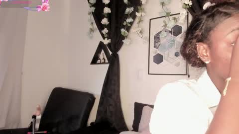 KENTHA  online show from 04/30/26, 10:54