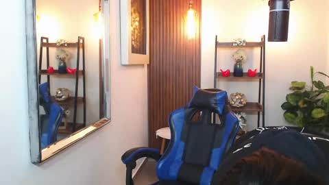 Snapshot of kenya_buhle chatting on 06/06/26, 11:04 Kenya Buhle online show from 06/06/26, 11:04