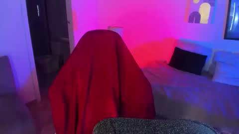 Kenzie online show from 09/20/25, 05:08