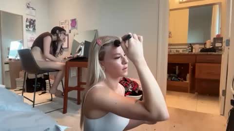 kenziesmithh online show from 01/13/26, 06:24