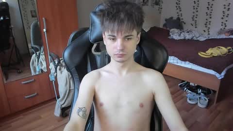 Snapshot of keorinav chatting on 03/27/26, 02:50 Looking for a moderator I PVT IS OPEN online show from 03/27/26, 02:50