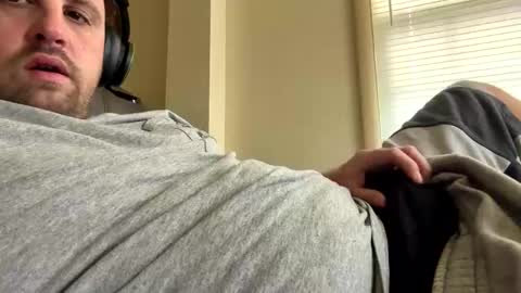 kepkon00 online show from 02/08/26, 09:51