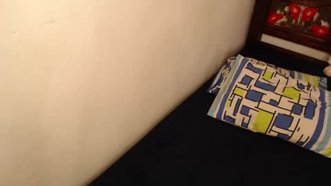 Snapshot of kerani__ chatting on 02/15/25, 08:43 DANIELA online show from 02/15/25, 08:43