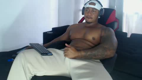 dany wolf002 online show from 02/27/25, 08:42