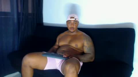 Snapshot of kerlinn2711 chatting on 07/15/26, 10:04 dany wolf002 online show from 07/15/26, 10:04