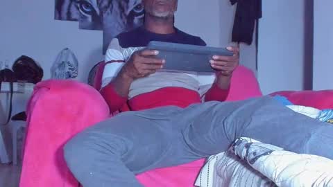 Snapshot of kerlysmith24 chatting on 02/20/26, 11:43 Kerlysmith24 online show from 02/20/26, 11:43