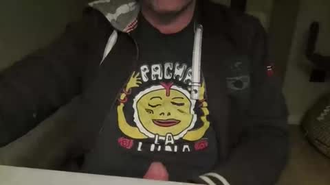 Snapshot of kermitgp3 chatting on 02/22/26, 05:55 Anton online show from 02/22/26, 05:55