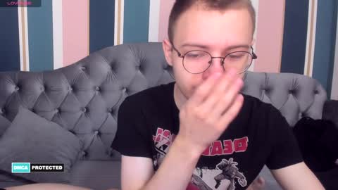 Snapshot of kerry_niki chatting on 02/07/25, 12:39 kerry_niki online show from 02/07/25, 12:39