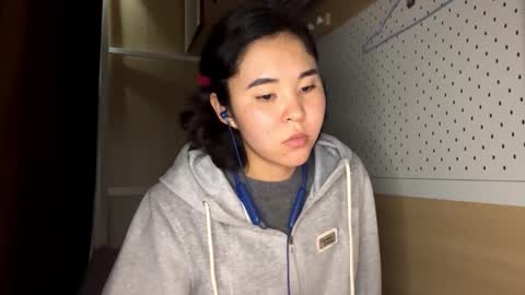 Snapshot of kerstinscotto chatting on 03/31/26, 10:04 Jenny online show from 03/31/26, 10:04