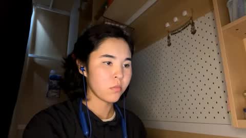 Snapshot of kerstinscotto chatting on 04/14/26, 09:59 Jenny online show from 04/14/26, 09:59