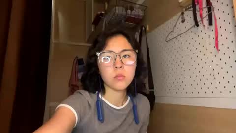 Jenny  online show from 05/13/26, 07:28