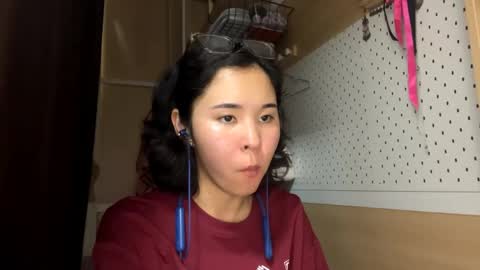 Jenny  online show from 05/15/26, 09:27