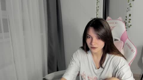 kesh_mne online show from 12/04/25, 02:48