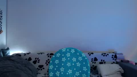 Snapshot of kesha_muah chatting on 04/21/26, 02:12 kesha online show from 04/21/26, 02:12