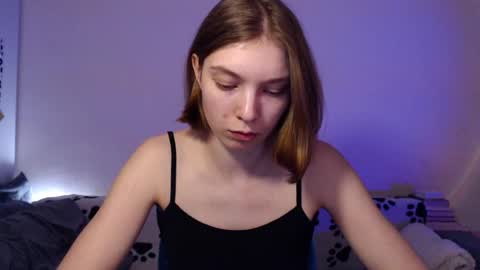 Snapshot of kesha_muah chatting on 04/22/26, 04:08 kesha online show from 04/22/26, 04:08