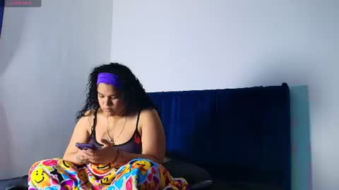 Snapshot of kesha_rosse_ chatting on 07/08/26, 09:14 KESHA online show from 07/08/26, 09:14