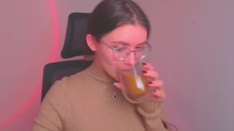 Ketrin online show from 12/12/24, 12:44