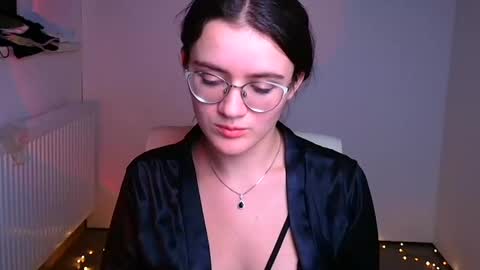 Ketrin online show from 12/22/24, 01:01