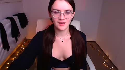 Ketrin online show from 01/30/25, 09:58