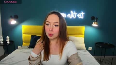 KatrinaKetrin online show from 04/30/26, 01:23