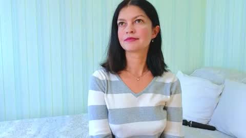 Snapshot of kettimi chatting on 10/01/25, 07:58 Catherine online show from 10/01/25, 07:58