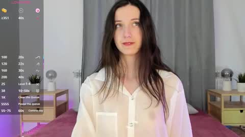 Snapshot of kettybelly chatting on 02/03/26, 11:04 kettyIm a simple girl who likes gifts Lovense is activeThere are legends that in this room all your wish can come true online show from 02/03/26, 11:04