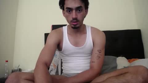 kevin777623 online show from 04/16/26, 04:52