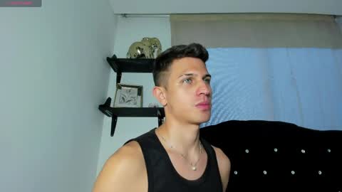 Snapshot of kevin_ahs1 chatting on 04/22/26, 11:06 Kevin Ahs online show from 04/22/26, 11:06