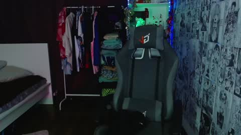 Kevin online show from 01/08/25, 03:19