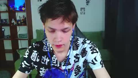 Kevin online show from 09/27/25, 04:17