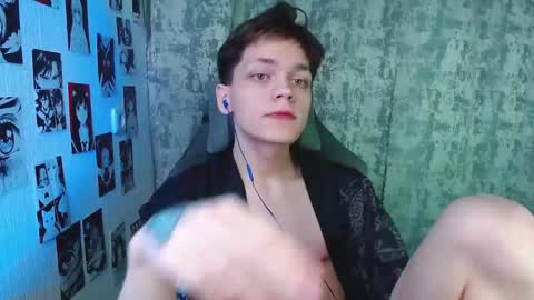 Kevin online show from 11/26/25, 04:02