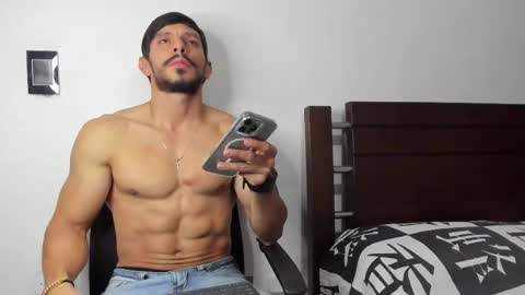 kevin_malone22 online show from 01/18/26, 09:29