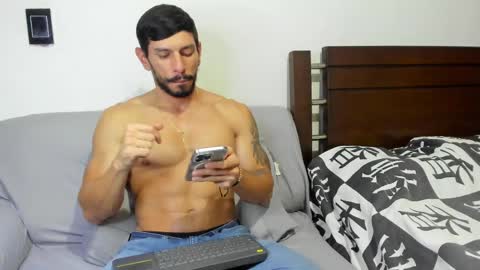 Snapshot of kevin_malone22 chatting on 05/26/26, 02:40 kevin_malone22 online show from 05/26/26, 02:40