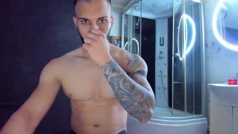 Snapshot of kevin_muscle1 chatting on 04/02/26, 07:33 Kevin online show from 04/02/26, 07:33