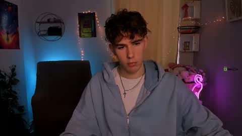 Snapshot of kevin_nix_ chatting on 02/01/26, 10:14 kevin_nix_ online show from 02/01/26, 10:14