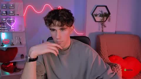 Snapshot of kevin_nix_ chatting on 02/06/26, 08:12 kevin_nix_ online show from 02/06/26, 08:12