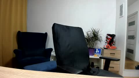 Kev online show from 10/25/25, 03:51